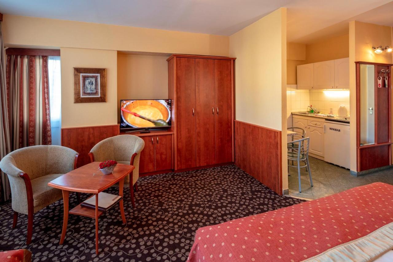 Aparthotel Charles Budapest